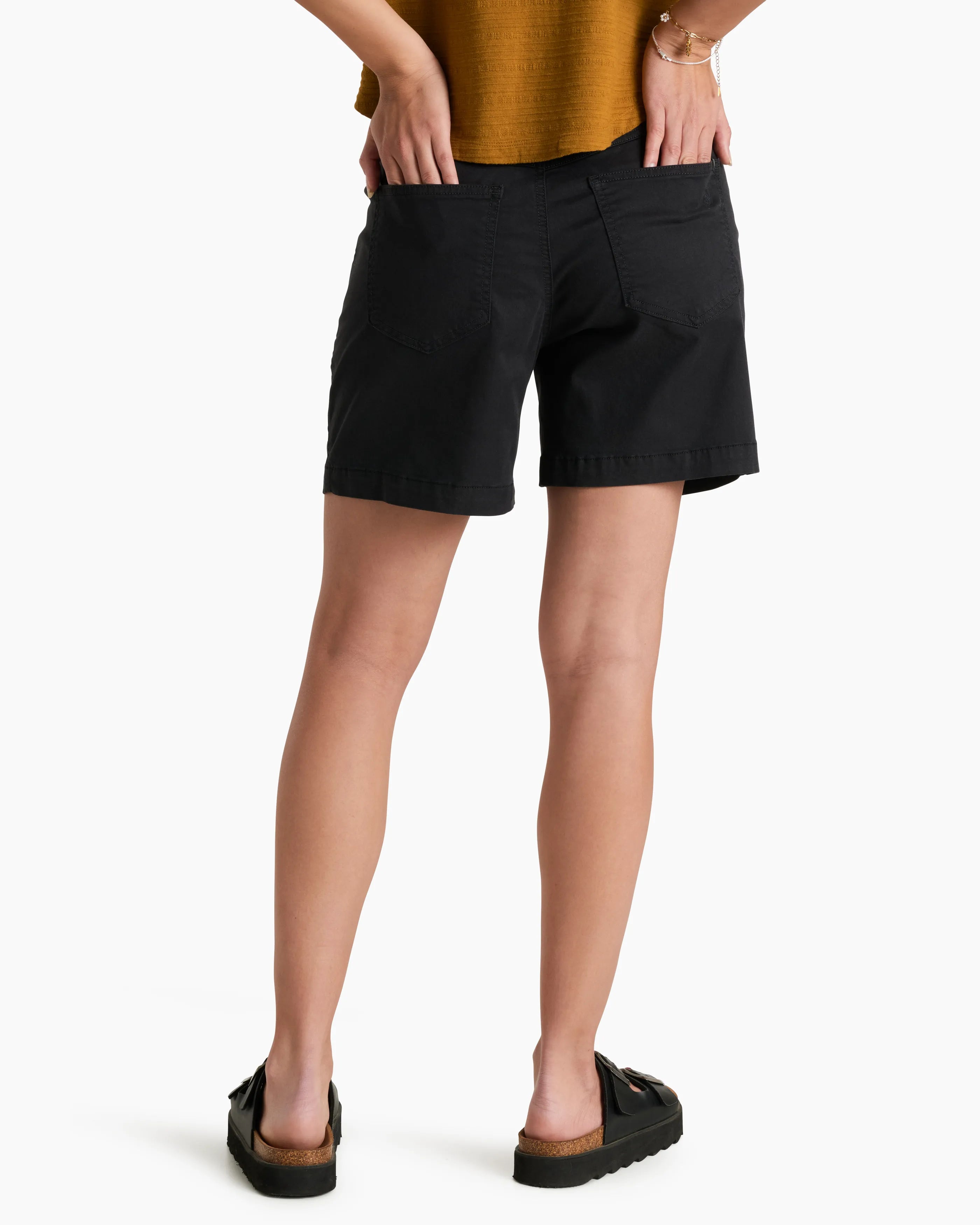 Kultivatr™ Pull-On 6" Short