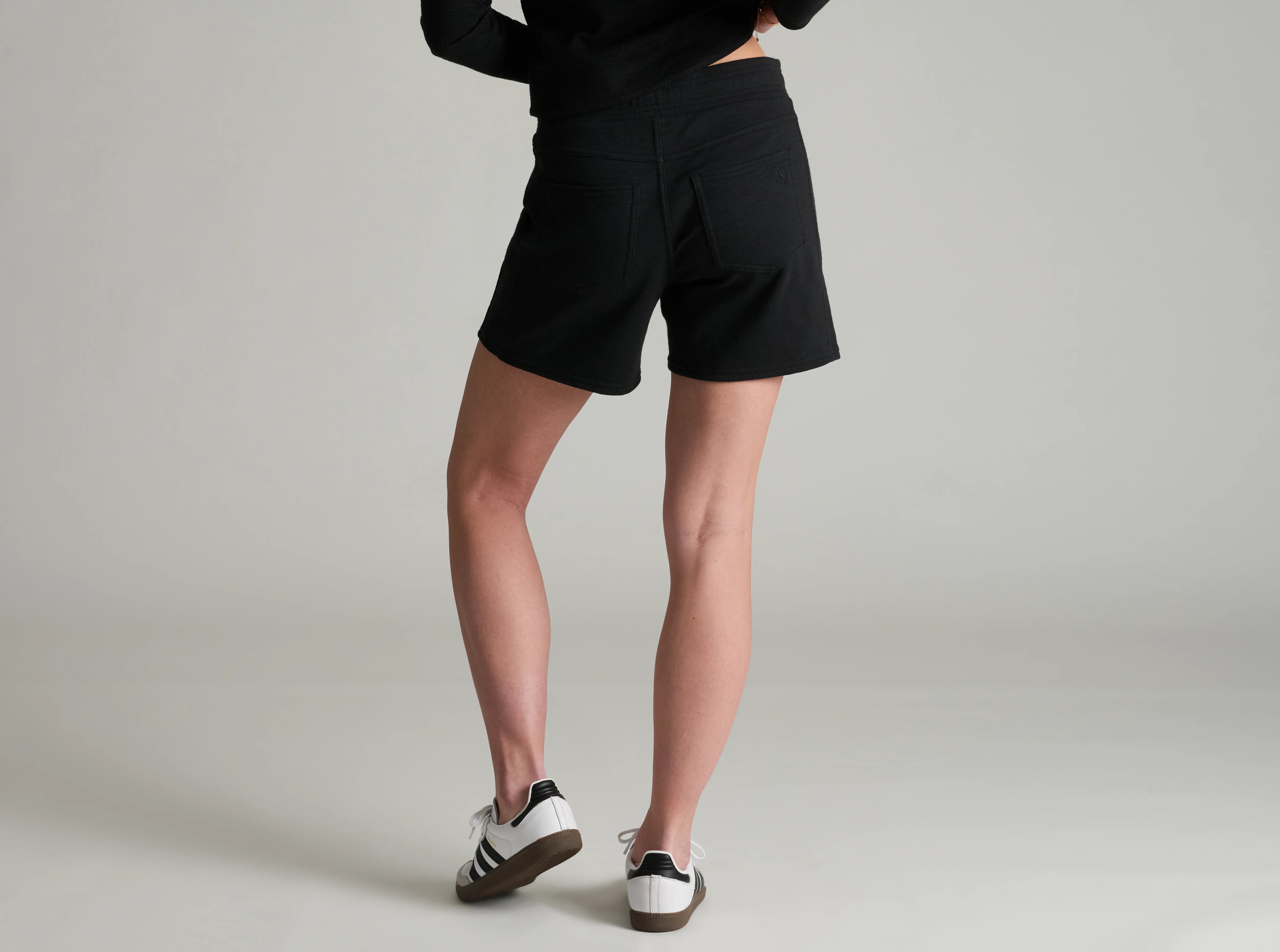 Lola™ 5" Short