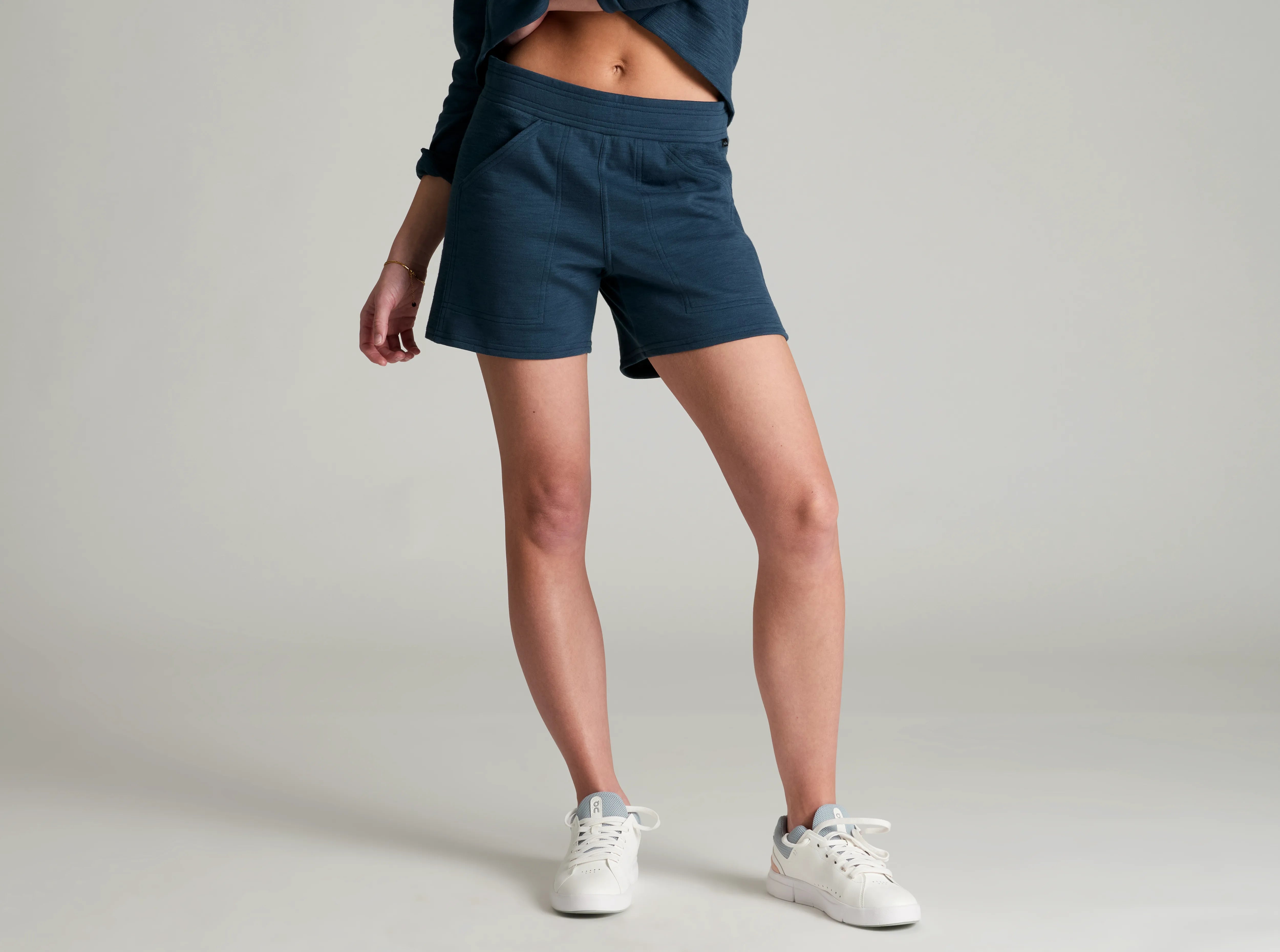 Lola™ 5" Short